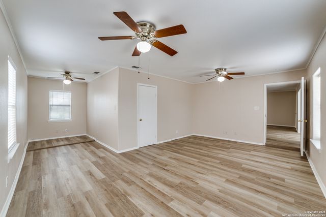 2802 DARWIN DR, San Antonio, TX 78228