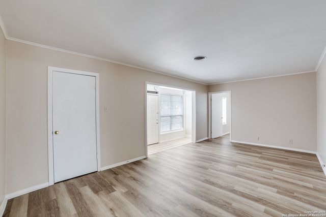 2802 DARWIN DR, San Antonio, TX 78228