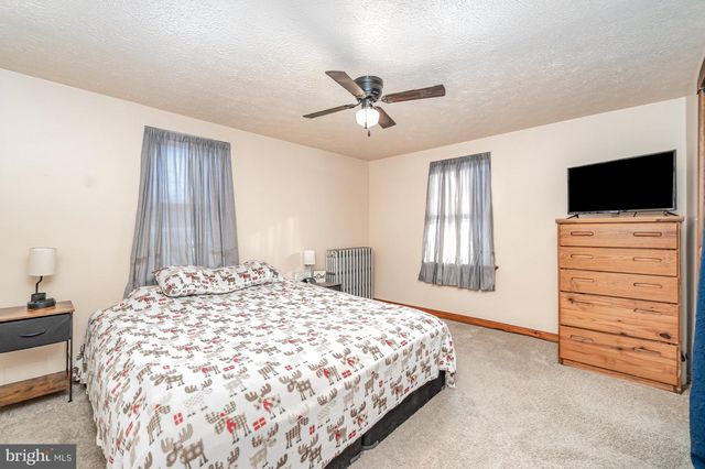 599 E MARKET ST, Williamstown, PA 17098