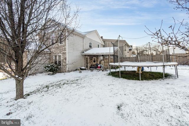 599 E MARKET ST, Williamstown, PA 17098