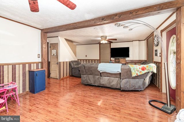 599 E MARKET ST, Williamstown, PA 17098