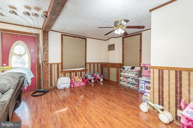 599 E MARKET ST, Williamstown, PA 17098