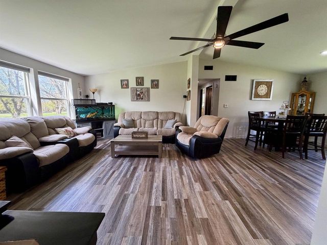 11530 Brandherm Road, Beloit, WI 53511