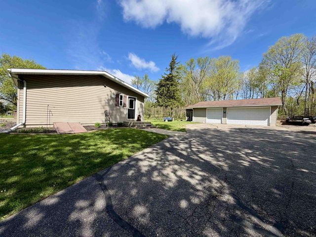 11530 Brandherm Road, Beloit, WI 53511