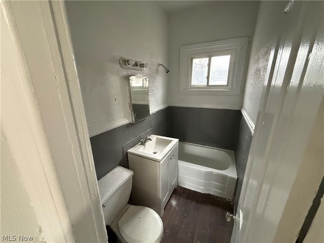 7705 Star Avenue, Cleveland, OH 44103