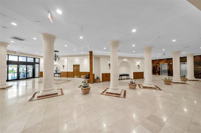 3725 S Ocean Dr 1220, Hollywood, FL 33019