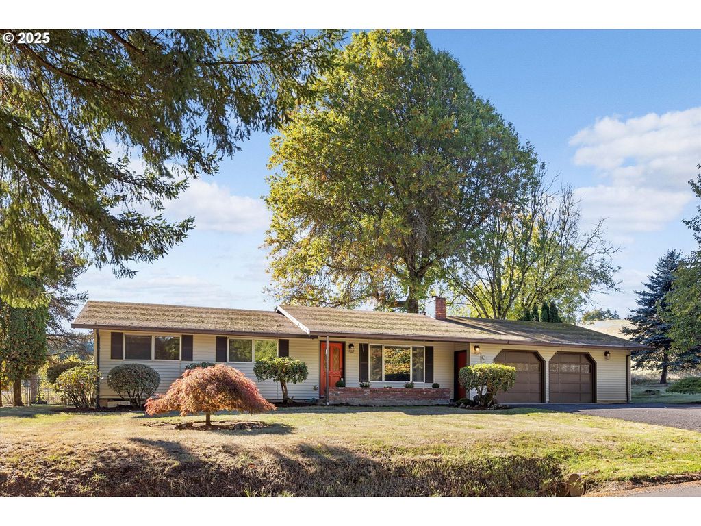 61004 GENSMAN Rd, St Helens, OR 97051