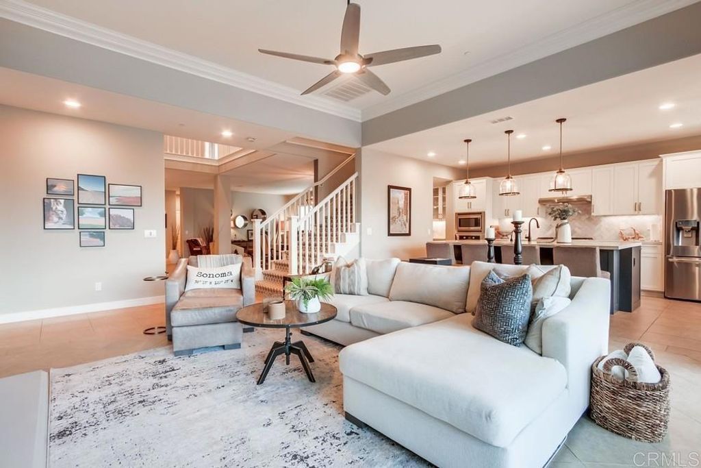 Image 17 of property listing at 3388 Corte Panorama, Carlsbad, CA 92009