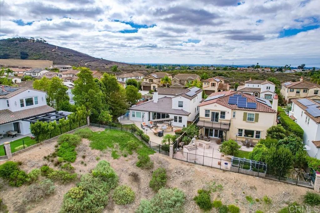 Image 61 of property listing at 3388 Corte Panorama, Carlsbad, CA 92009