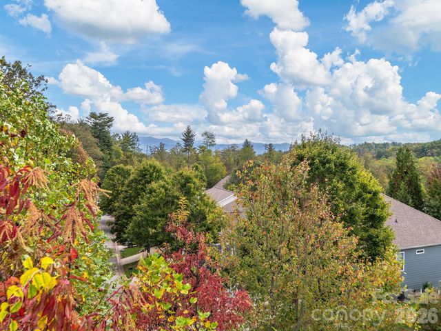 78 Rose Creek Road, Leicester, NC 28748