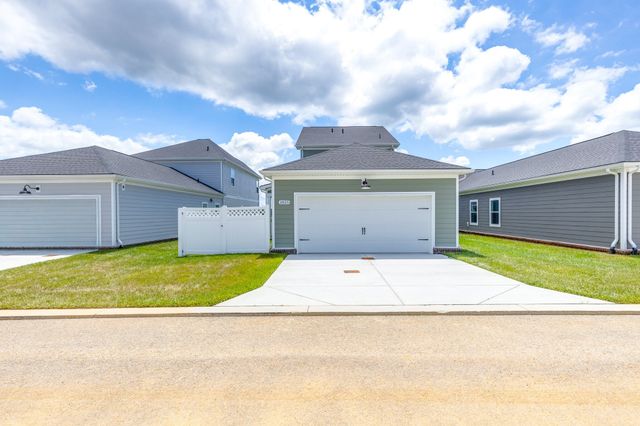 1825 Flatwaters St, Spring Hill, TN 37174