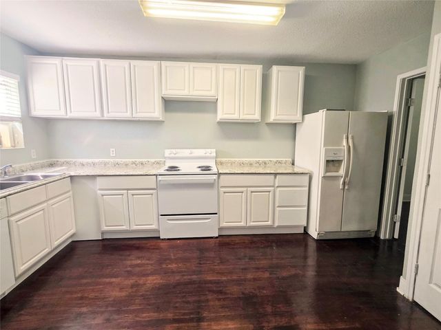 1552 Lombardy Street 3, Houston, TX 77023