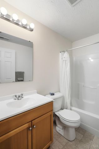 5224 Man O War Drive, Hamilton Twp, OH 45152