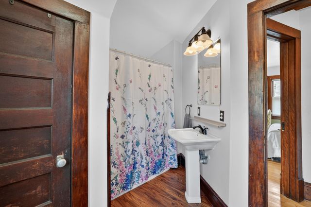 2909 14th Avenue S, Minneapolis, MN 55407