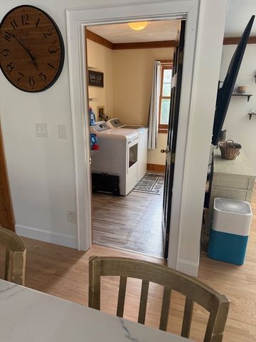 31 Webb St, Middleton, MA 01949