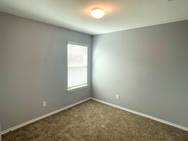 825 Alton Drive, Aubrey, TX 76227