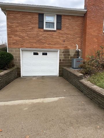 704 Abbott St., Derry Twp, PA 15650