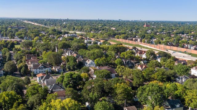 3305 3rd Avenue S, Minneapolis, MN 55408