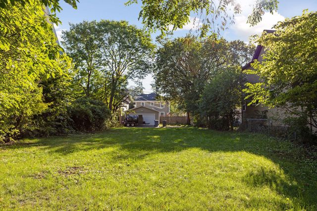 3305 3rd Avenue S, Minneapolis, MN 55408