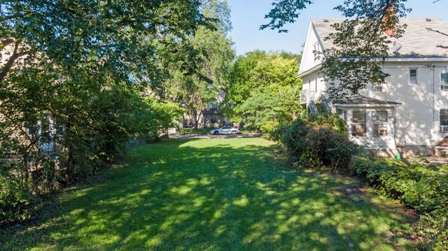 3305 3rd Avenue S, Minneapolis, MN 55408