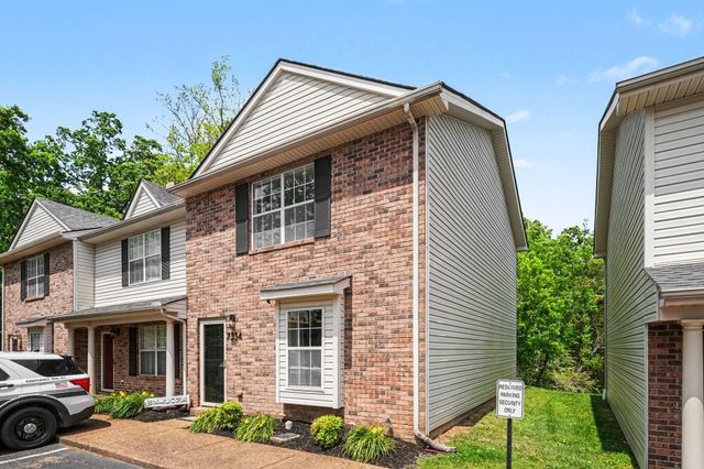 7334 Planters Rd, Fairview, TN 37062