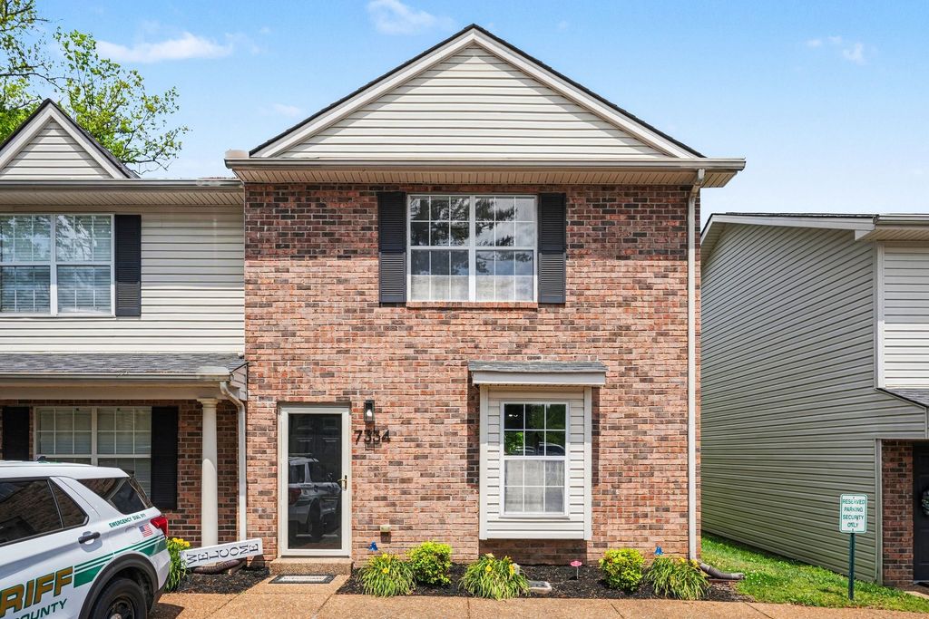 7334 Planters Rd, Fairview, TN 37062