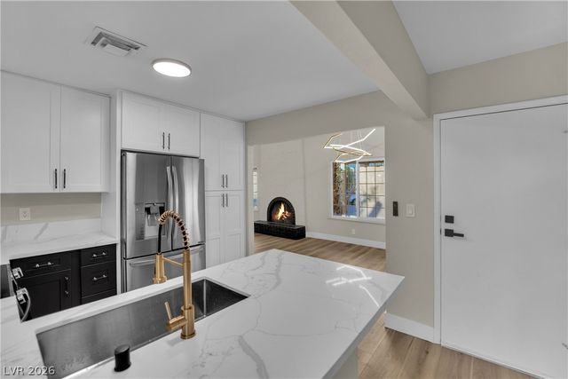 425 Blue River Drive, Las Vegas, NV 89107