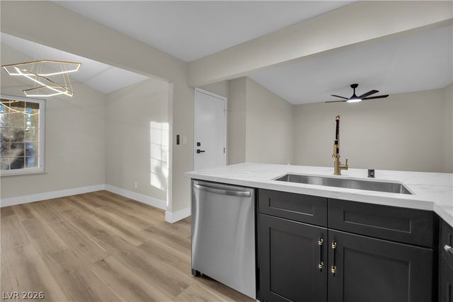 425 Blue River Drive, Las Vegas, NV 89107