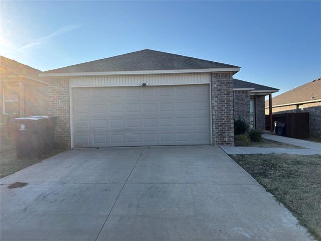 10009 Copperhead Road, Yukon, OK 73099