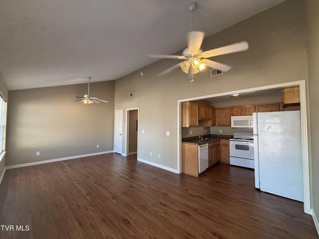 2820 2822 Plymouth Road, Johnson City, TN 37601