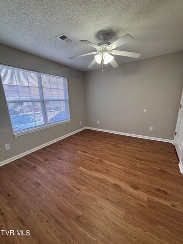 2820 2822 Plymouth Road, Johnson City, TN 37601