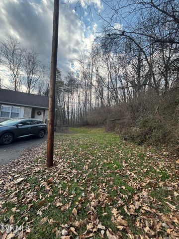 2820 2822 Plymouth Road, Johnson City, TN 37601
