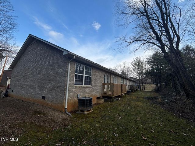 2820 2822 Plymouth Road, Johnson City, TN 37601