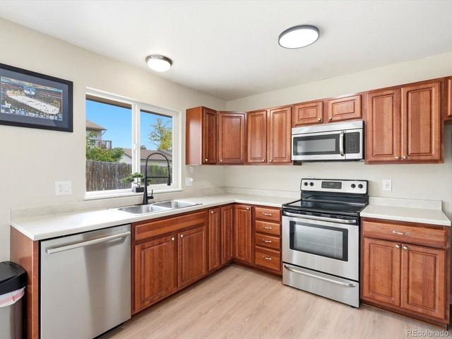 1208 S Cathay St, Aurora, CO 80017