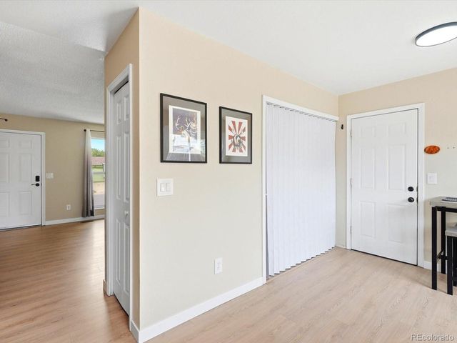 1208 S Cathay St, Aurora, CO 80017