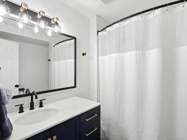 1208 S Cathay St, Aurora, CO 80017