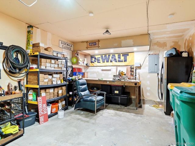 1208 S Cathay St, Aurora, CO 80017