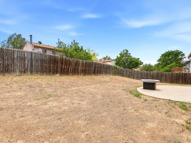 1208 S Cathay St, Aurora, CO 80017