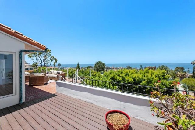 1420 La Jolla Knoll, La Jolla, CA 92037