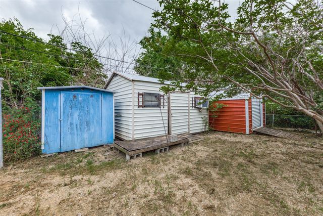 2908 Scottsbluff Drive, Dallas, TX 75228