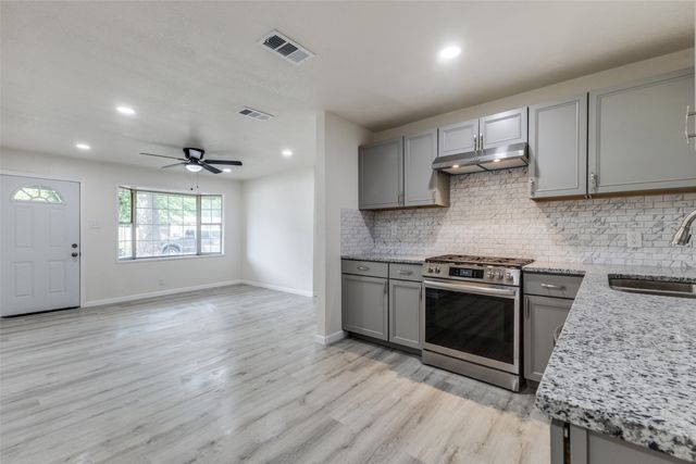 2908 Scottsbluff Drive, Dallas, TX 75228