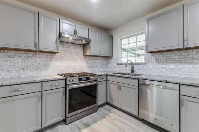 2908 Scottsbluff Drive, Dallas, TX 75228