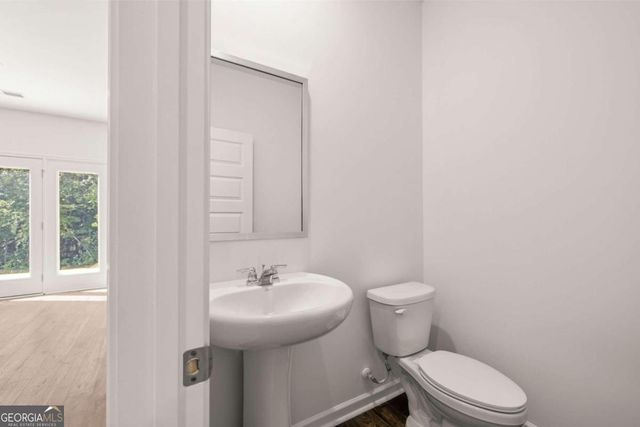 1612 Oakbrook Pond Place, Dacula, GA 30019