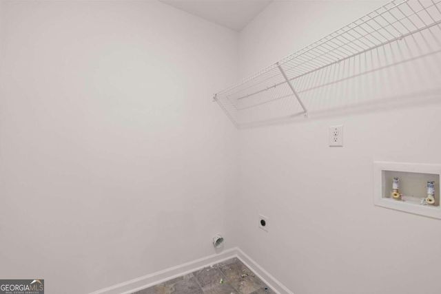 1612 Oakbrook Pond Place, Dacula, GA 30019