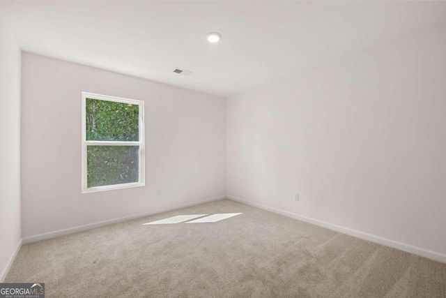 1612 Oakbrook Pond Place, Dacula, GA 30019