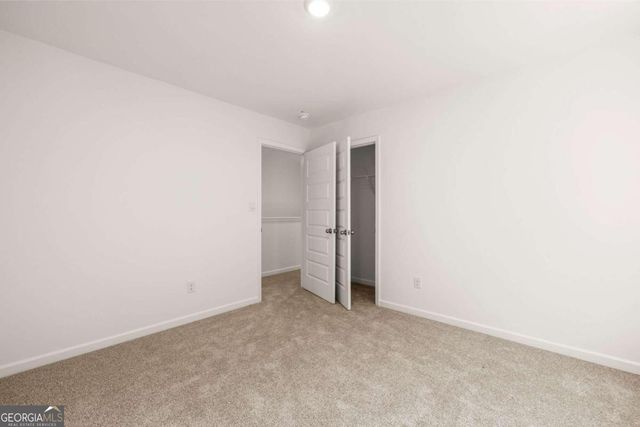 1612 Oakbrook Pond Place, Dacula, GA 30019