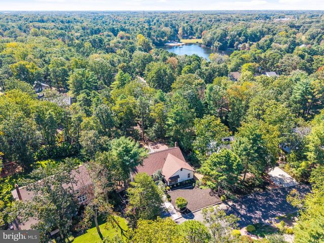 8 WESTBROOKE CT, Voorhees, NJ 08043