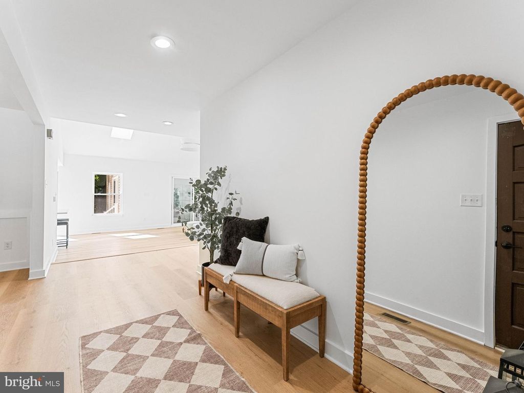 8 WESTBROOKE CT, VOORHEES, NJ 08043 — photo 4