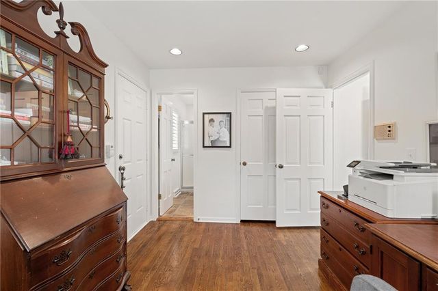 2003 W 69 Terrace, Mission Hills, KS 66208