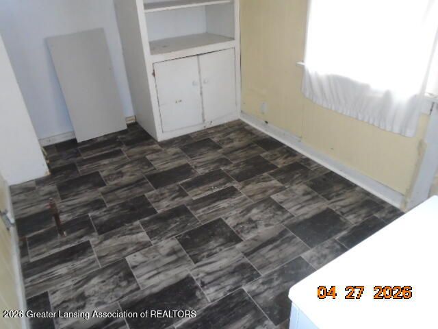 223 E Hillsdale Street 2, Lansing, MI 48933